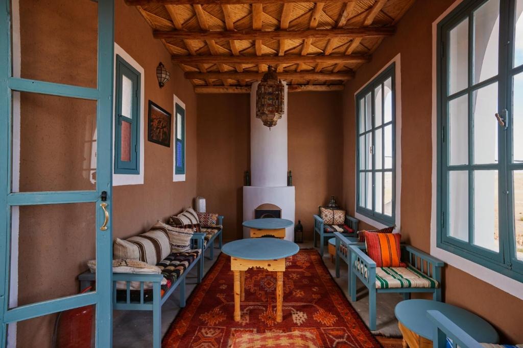 Coucher de soleil depuis la terrasse de La Maison du Désert